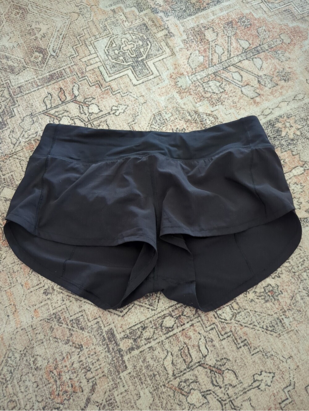 LuluLemon 3" Run Athletic Speed Shorts  Women’s Size 8 Black  Zip Pocket